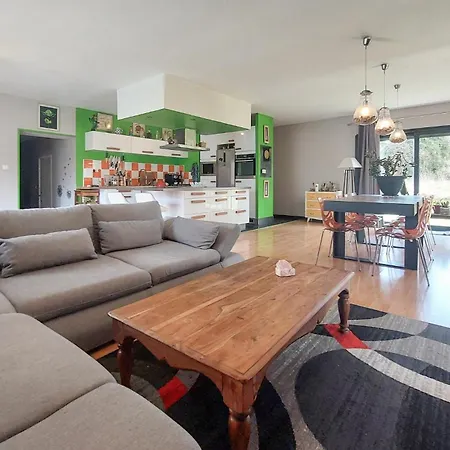 Gorgeous In Holiday home *