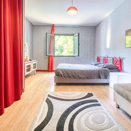 Gorgeous In * Coursac