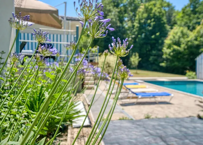 Tatil Evi Gorgeous In Coursac